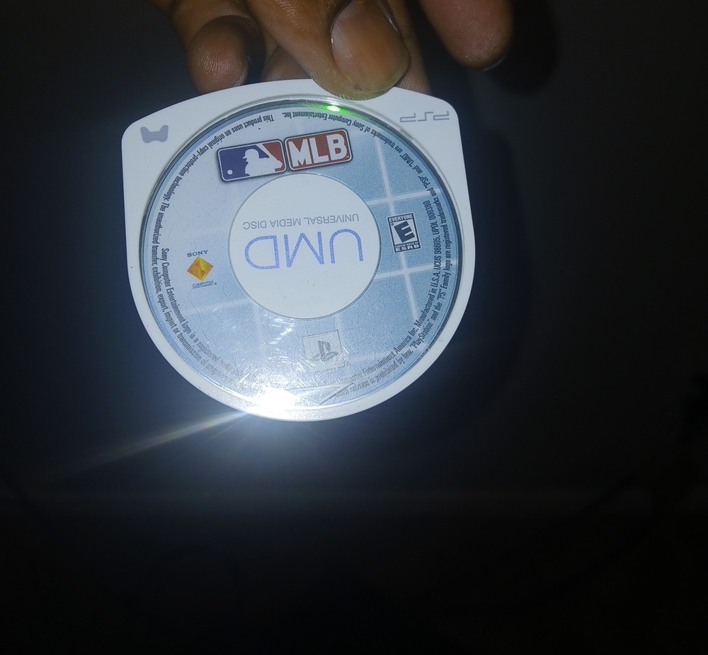 Sony White MLB UMD Universal Media Disc for PSP